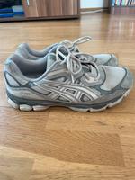 ASICS Gel NYC – Austergrau – Größe 45 – Guter Zustand – Günstig Altona - Hamburg Lurup Vorschau