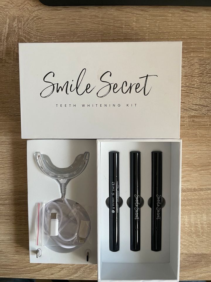 Smile Secret Teeth Whitening Kit in Meckenheim