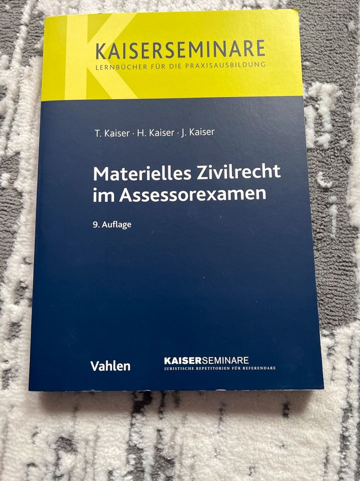Kaiserskript - Materielles Zivilrecht 9. Auflage in Frankfurt am Main