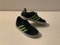 Adidas - Kleinkind Turnschuh - schwarz / neongrün - Größe 27 Hamburg-Mitte - Hamburg Altstadt Vorschau