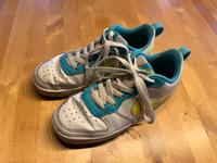 Nike Sneaker weiß gelb LOW 37,5 Turnschuhe Hessen - Fischbachtal Vorschau