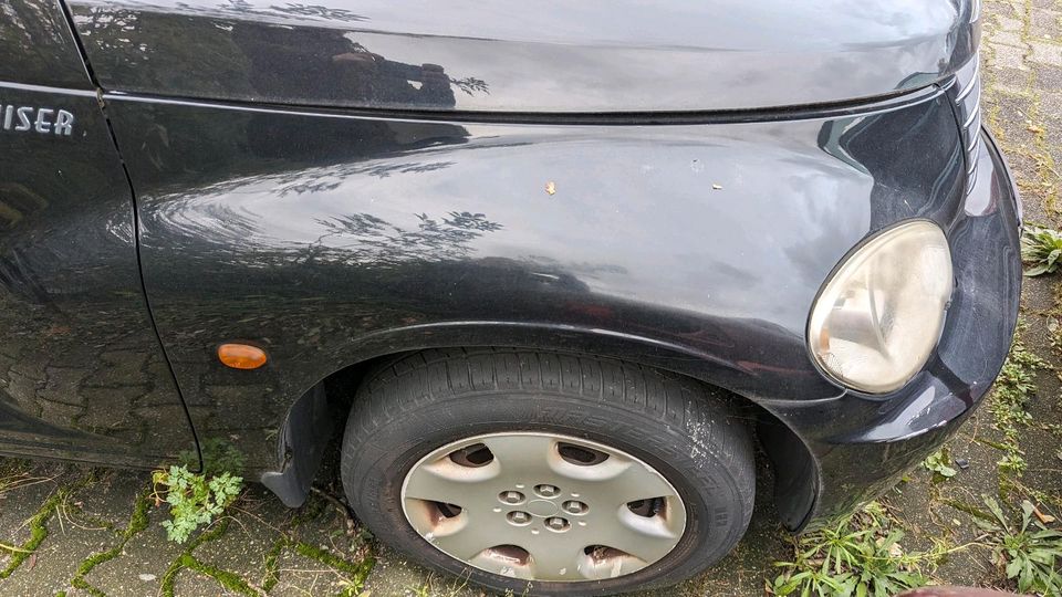 PT Cruiser 2007 Kotflügel rechts, links schwarz uni in Mülheim (Ruhr)