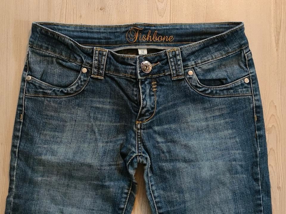 Jeans Hose Fishbone (31) in Geesthacht