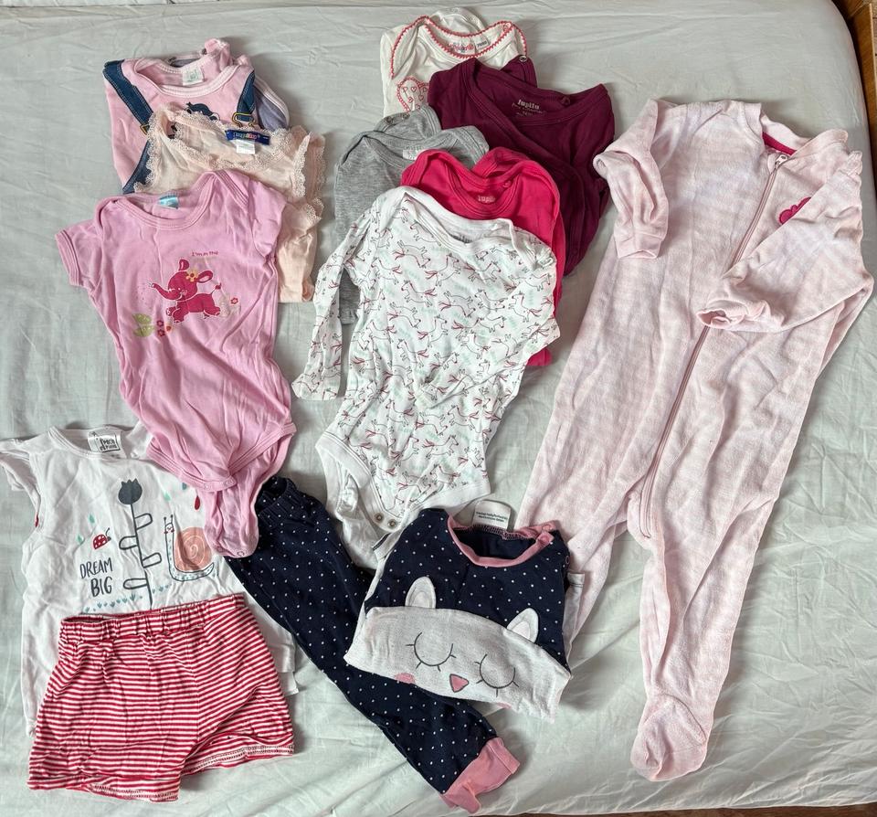Kleidungspaket Kleiderpaket Gr 74-80 Set 1, über 70 Teile in Klipphausen