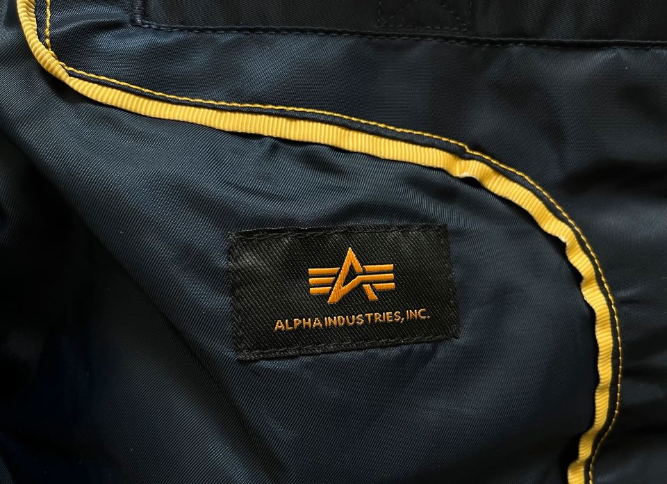 Alpha Industries Bomber Jacke Jacket blue/gold neu! in München