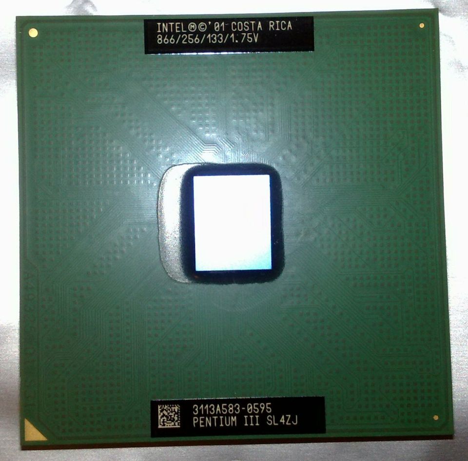 1 x CPU Sockel 370 Intel Pentium III 866 Mhz (133 Mhz Bustakt) in Hamburg