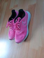 Rosa Nike Schuhe Bayern - Bad Steben Vorschau