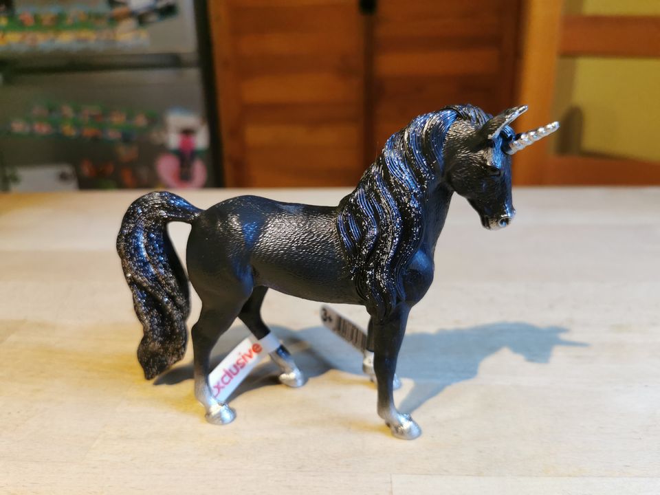 Schleich schwarzes Einhorn Exclusive Einhorn schwarz 72195 in Bad Gandersheim