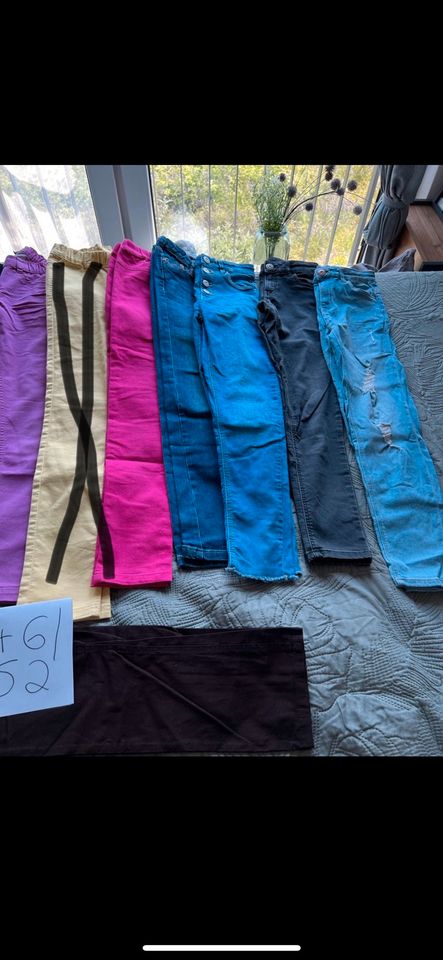 Kleidung Mädchen Hosen Gr. 146/152 ab 4€ VB/Stück in Nierstein