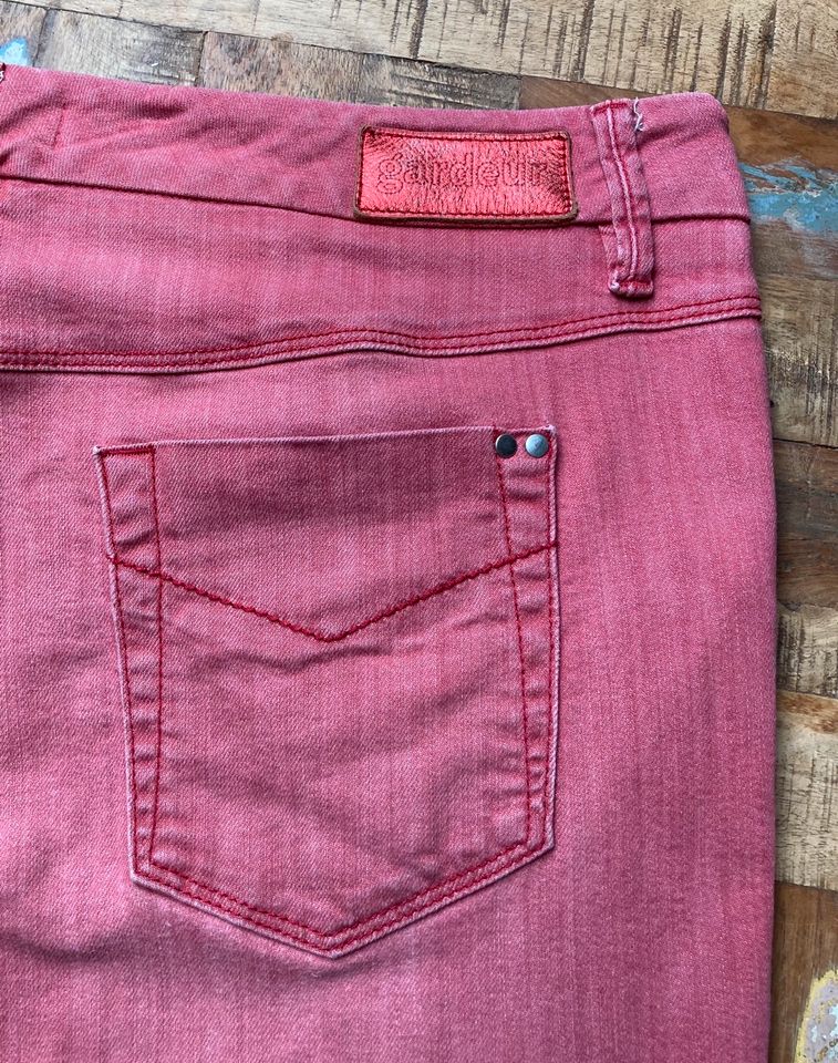 Gardeur Jeans Lachsrot Stretch Größe 46 in Bonn