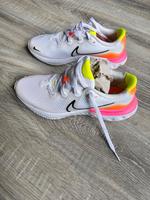 NIKE Renew Gr.38 /24cm Sachsen-Anhalt - Leitzkau Vorschau