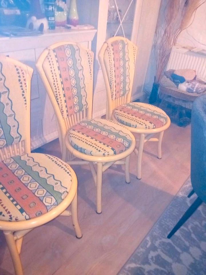 Verkaufe  6 Stühle mit Tisch in Boitzenburger Land