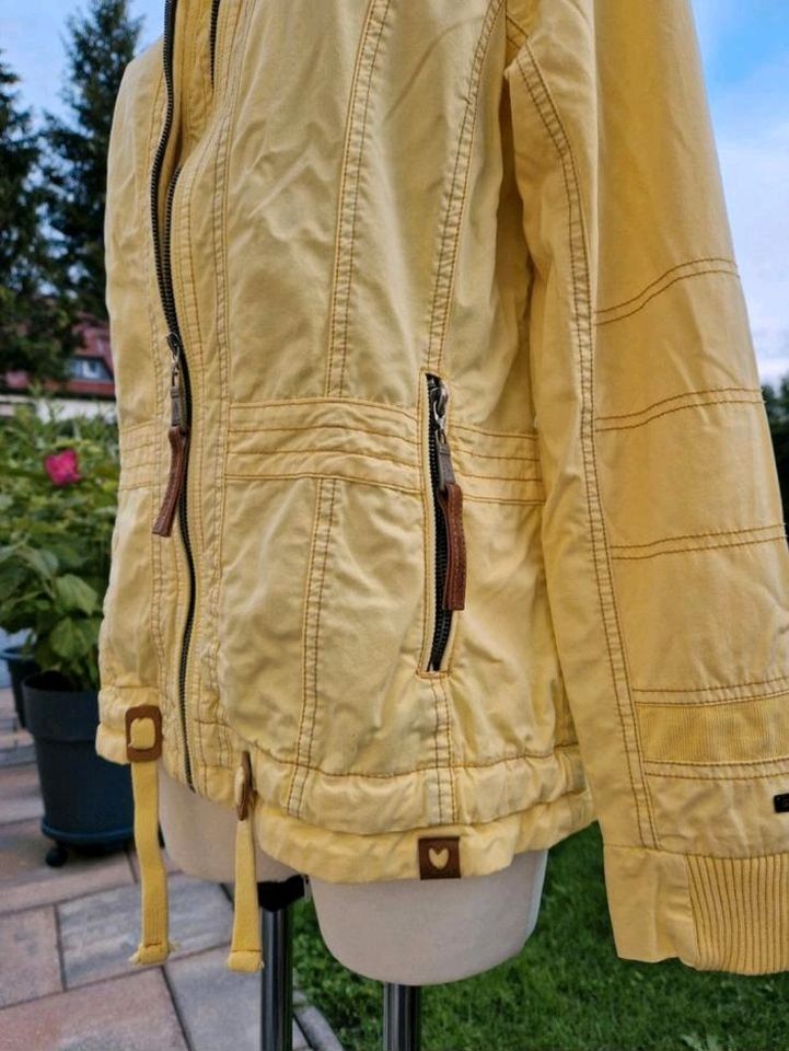 Soquesto Jacke Übergangsjacke - Gr.38 in Wichmar