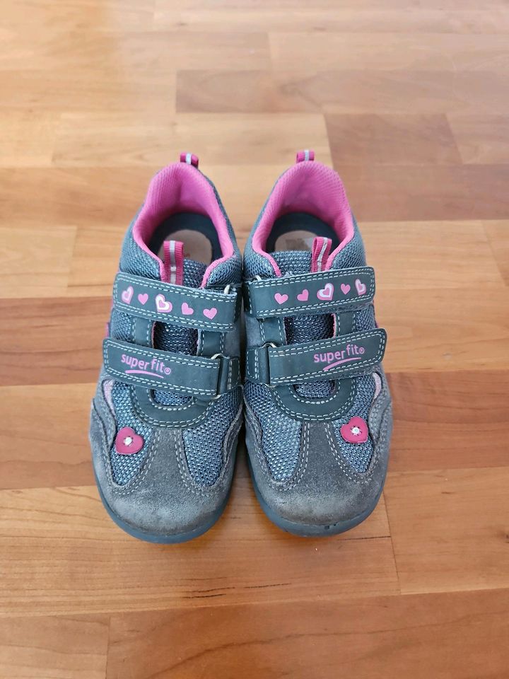 Sneaker mit Klettverschluss grau-pink von Superfitm in München