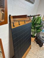 Vintage Wandgarderobe Garderobe Metall Teak mit Hutablage 50er Niedersachsen - Rodenberg Vorschau