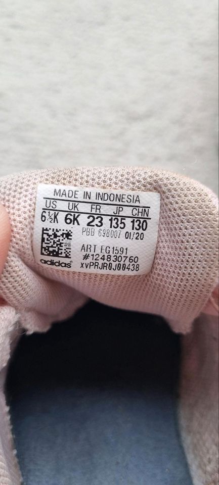 Adidas Schuhe Mädchen Größe 23 Pink in Kirchentellinsfurt