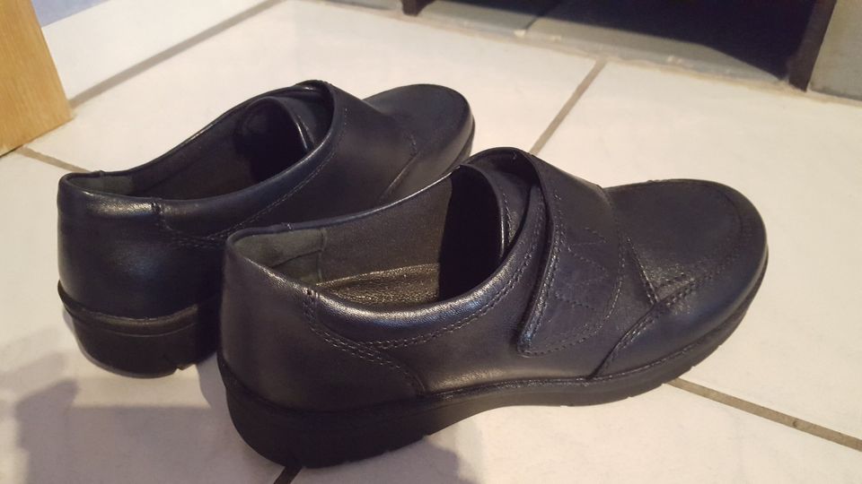 Medicus Damenschuhe Schwarz Größe 39 NEU in Borken