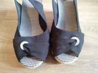 Damenschuhe Espadrilles / Wedges / Tommy Hilfiger / 38 Dresden - Äußere Neustadt Vorschau
