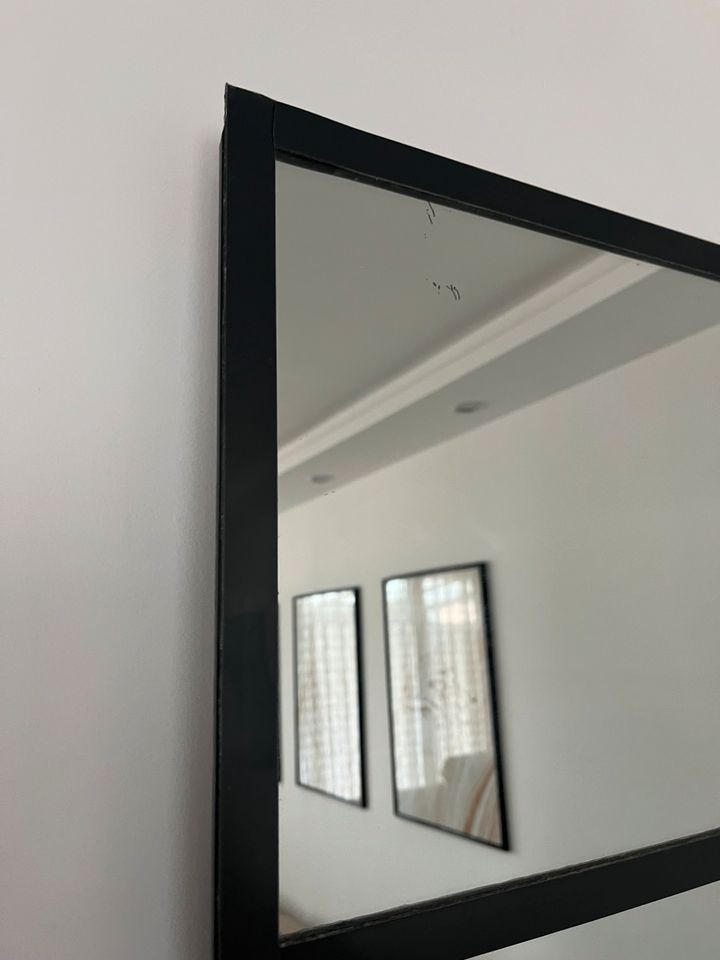 Spiegel Wandspiegel 125cm x 107cm in Essen
