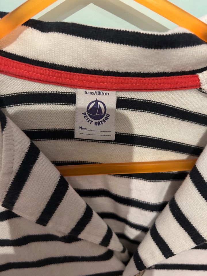 Petit Bateau Jacke Gr. 110 in Norderstedt