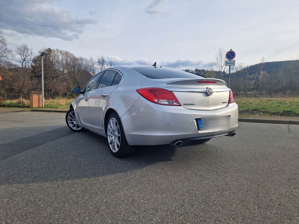 Opel Insignia 2.0 Turbo 220PS in Wuppertal