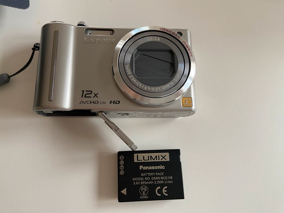 Digitalkamera Panasonic Lumix DMC-TZ7 in Oberursel (Taunus)