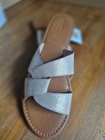 GEOX Respira Sozy Sandalette Pantolette NEU m.Karton/ Gr. 41 gold Nordrhein-Westfalen - Witten Vorschau