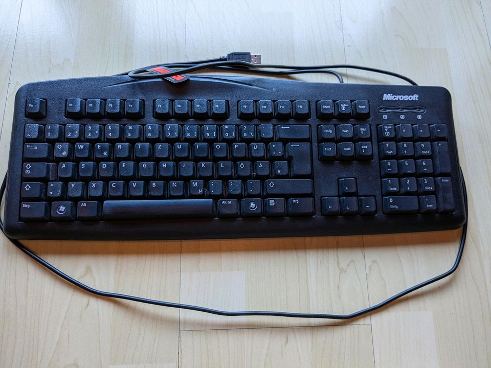 Gebrauchte Tastatur in Birkenfeld