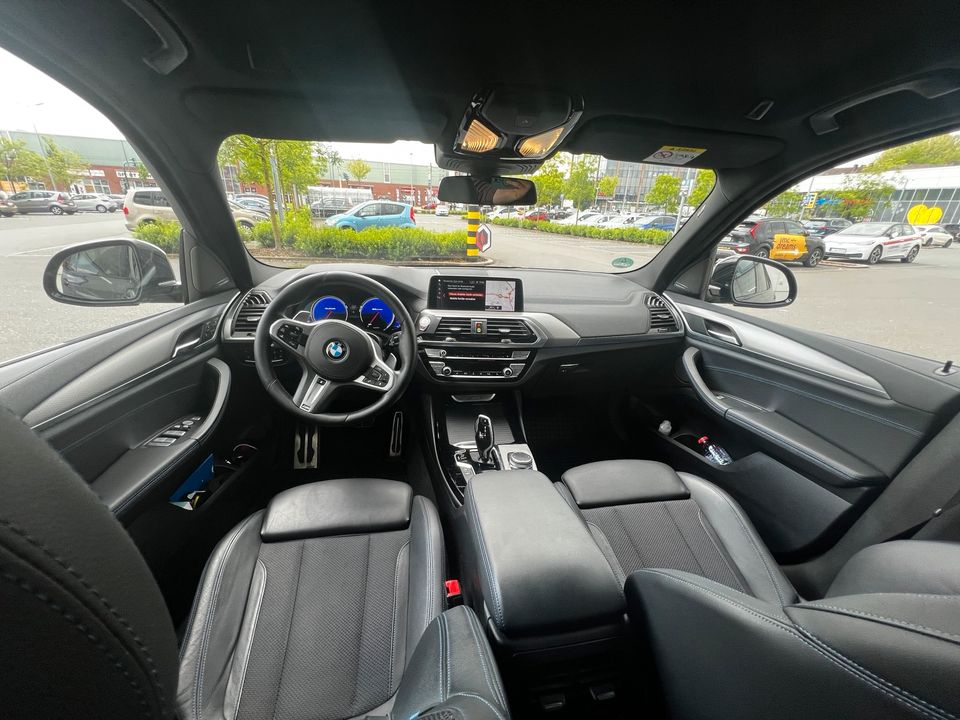 BMW X3 M40D mit premium selection und eine gepflegtem zustand in Essen