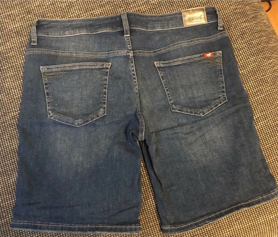 Mustang Damen Bermuda Jeans in Bismark (Altmark)