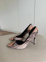 Mango Pumps Schlagenlederoptik Bayern - Bayreuth Vorschau