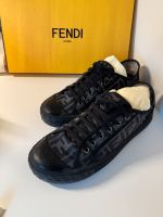 Fendi Domino Sneaker Schuhe  Gr 8 = 42 Dortmund - Mitte Vorschau