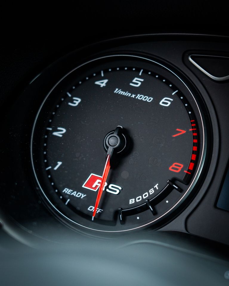Audi Rs3 Mieten | Sportwagen mieten | Rabatt % in Hamburg