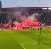 SUCHE St. Pauli vs VfL Osnabrück Südkurve Altona - Hamburg Altona-Altstadt Vorschau