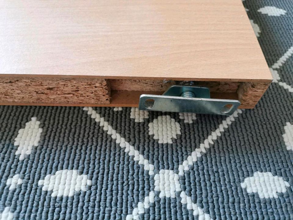 2x Ikea Malm Nachttisch Schränkchen Birke & 2x Regalbrett Buche in Bad Endbach