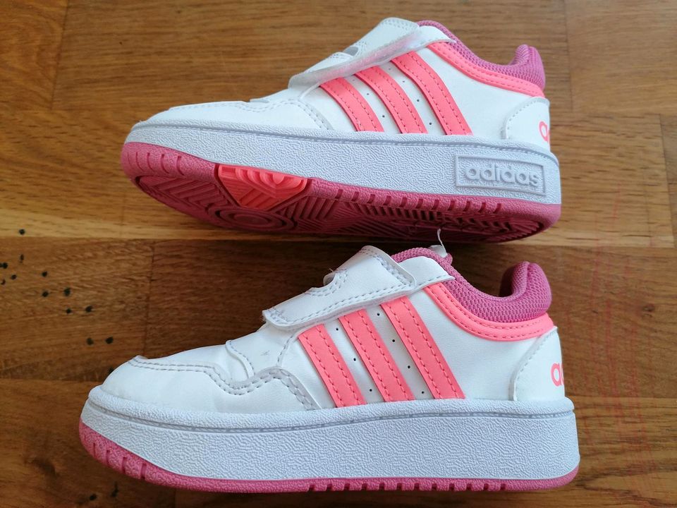 Adidas Kinder Turnschuhe Hoops 3.0 Gr. 25 weiß pink neuwertig in Waldhambach