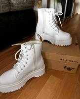 Doc Martens Plateau weiß Gr. 37 Berlin - Hellersdorf Vorschau