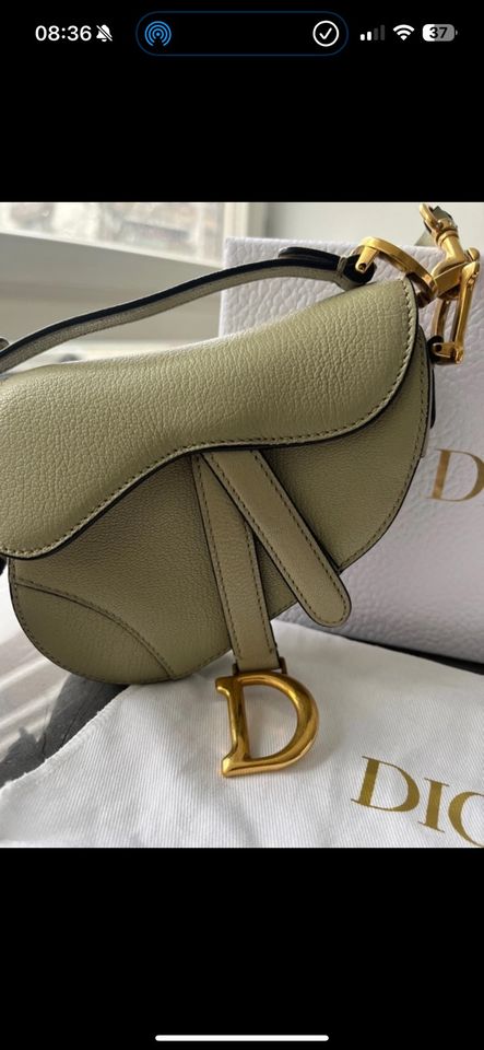 Dior Saddle Bag in München