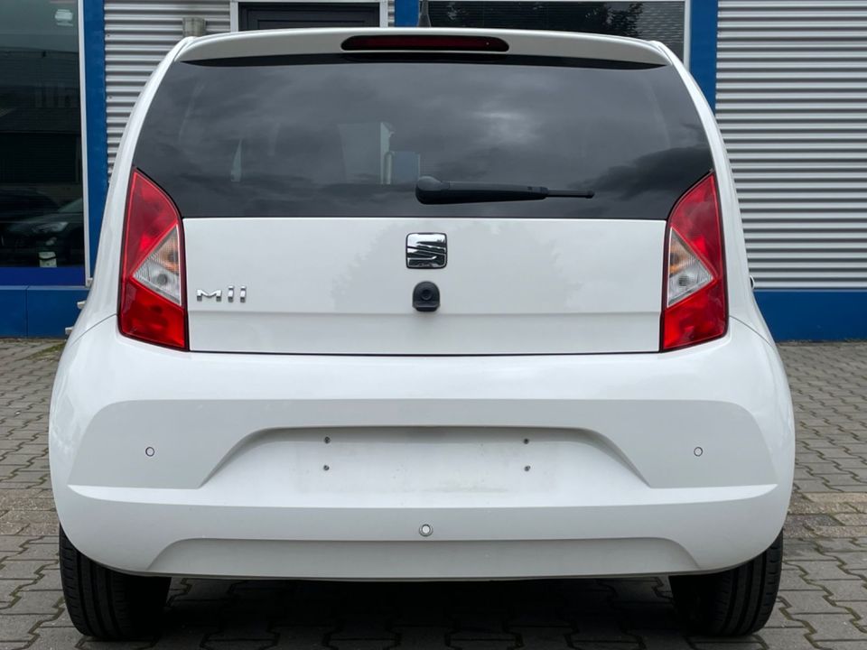 Seat Mii Chic*PDC*KLIMA*SHZG*TEMPO*EFH in Kerpen