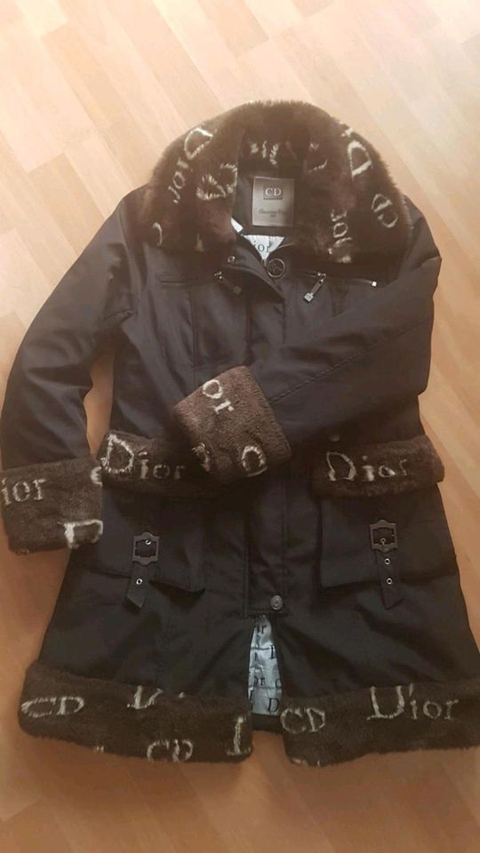 Moderner Vero Moda Damen Jacke / Mantel Größe 40/L in Ahlen