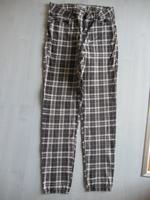 Jeans Hose Damen Gr. 36 grau weiß kariert Skinny Stretch Clockhou Bayern - Weiden (Oberpfalz) Vorschau
