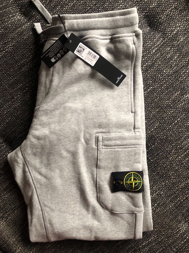 Stone Island Jogginghose Hose grau M Neu in Kaiserslautern