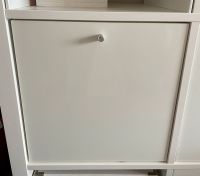 Ikea Kallax Einsatz mit Tür Hochglanz weiß 33x33cm Dithmarschen - Heide Vorschau