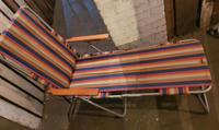 DDR Camping-Liegestuhl,Klappliege mit Armlehnen,selten,stabil,gut Berlin - Treptow Vorschau