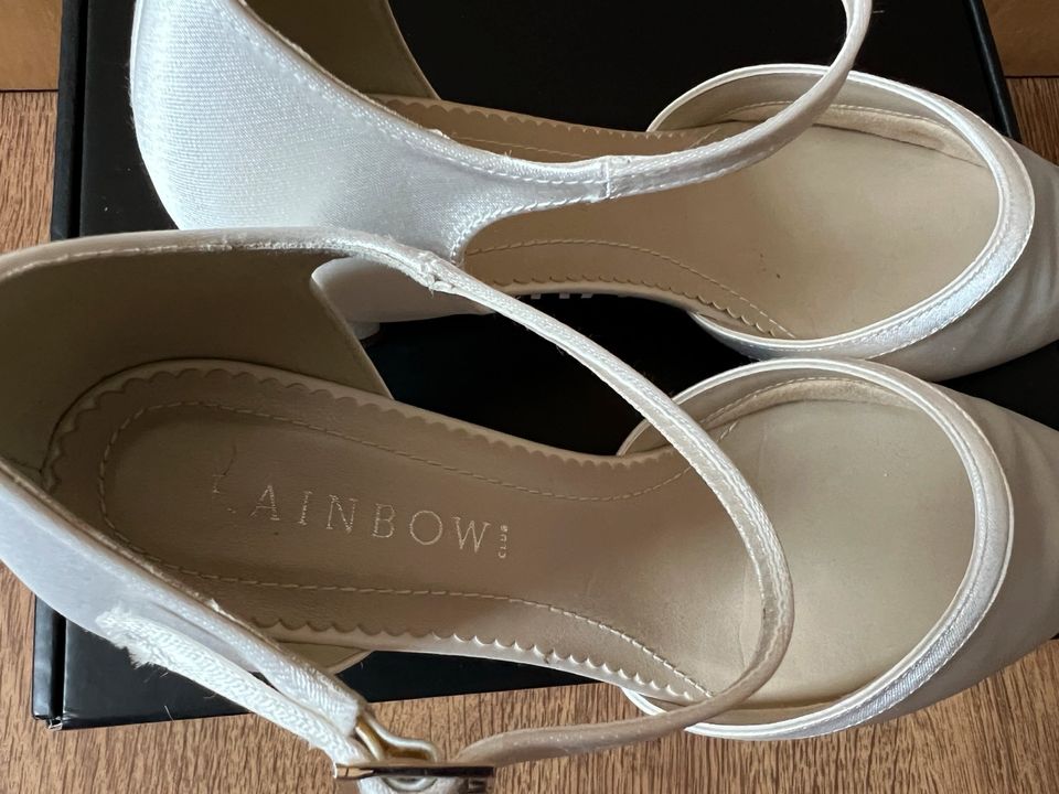 Anika Ivory Satin Brautschuhe Rainbow Club 39 Hochzeit Schuhe in Roetgen