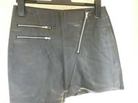 Kurzer Rock Gr. 38 von H&M Kunstleder Schwarz Bayern - Schwabach Vorschau