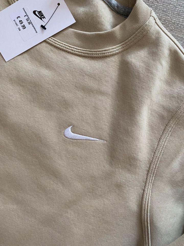 Nike Pullover beige gr.S in Berlin
