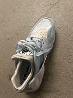 Nike Huarache neu!! München - Au-Haidhausen Vorschau