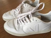 Veja sneakers Gr. 37 weiß kaum getragen Berlin - Neukölln Vorschau