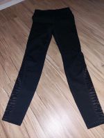 Tolle Sport-Leggins *schwarz mit Einsätzen* Gr. XS  von H&M Niedersachsen - Dassel Vorschau